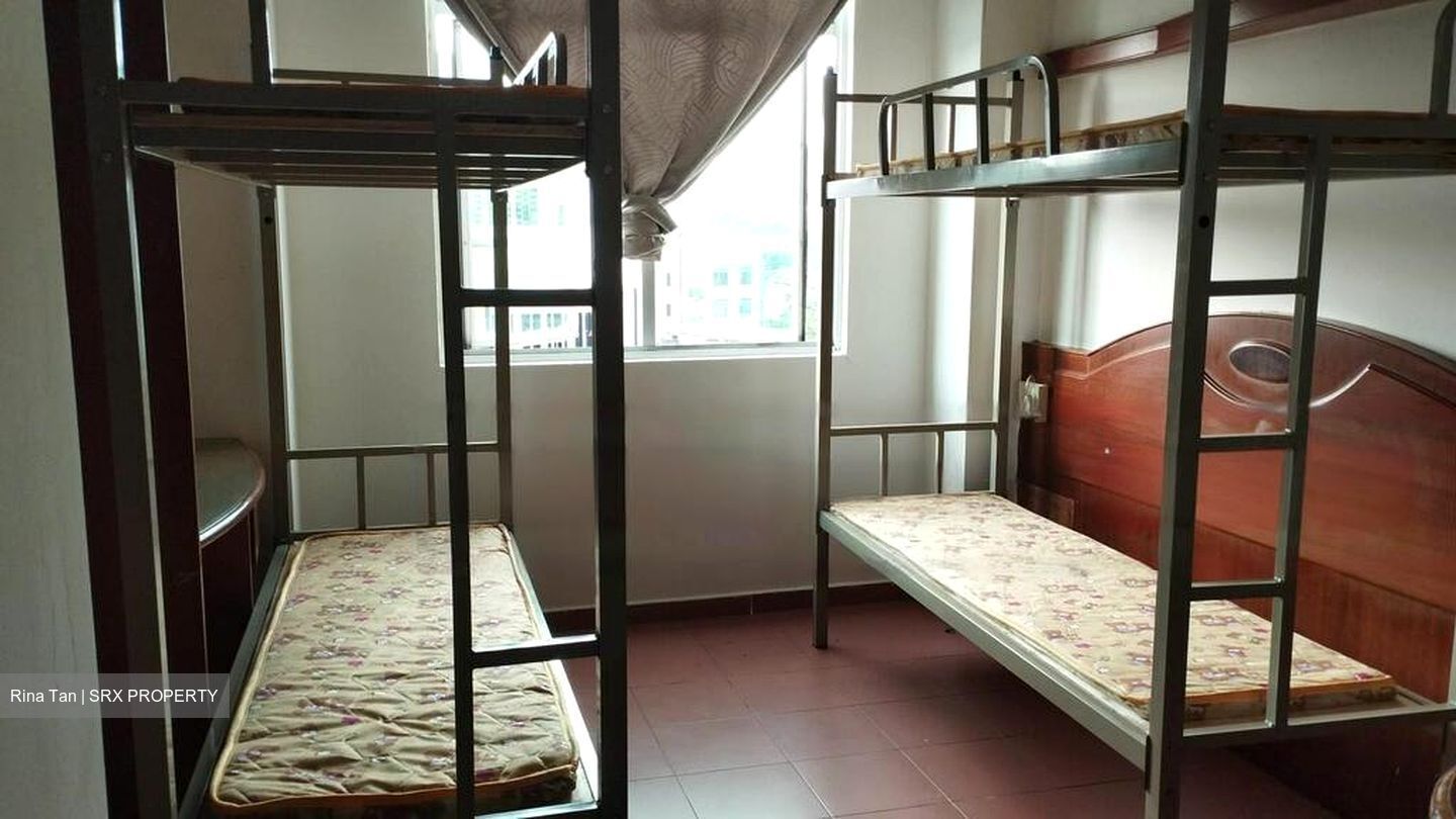 Lorong 23 Geylang (D14), Factory #497487571